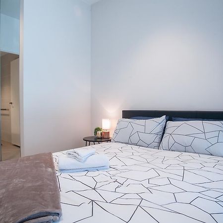 The William Suites Мелбърн Екстериор снимка