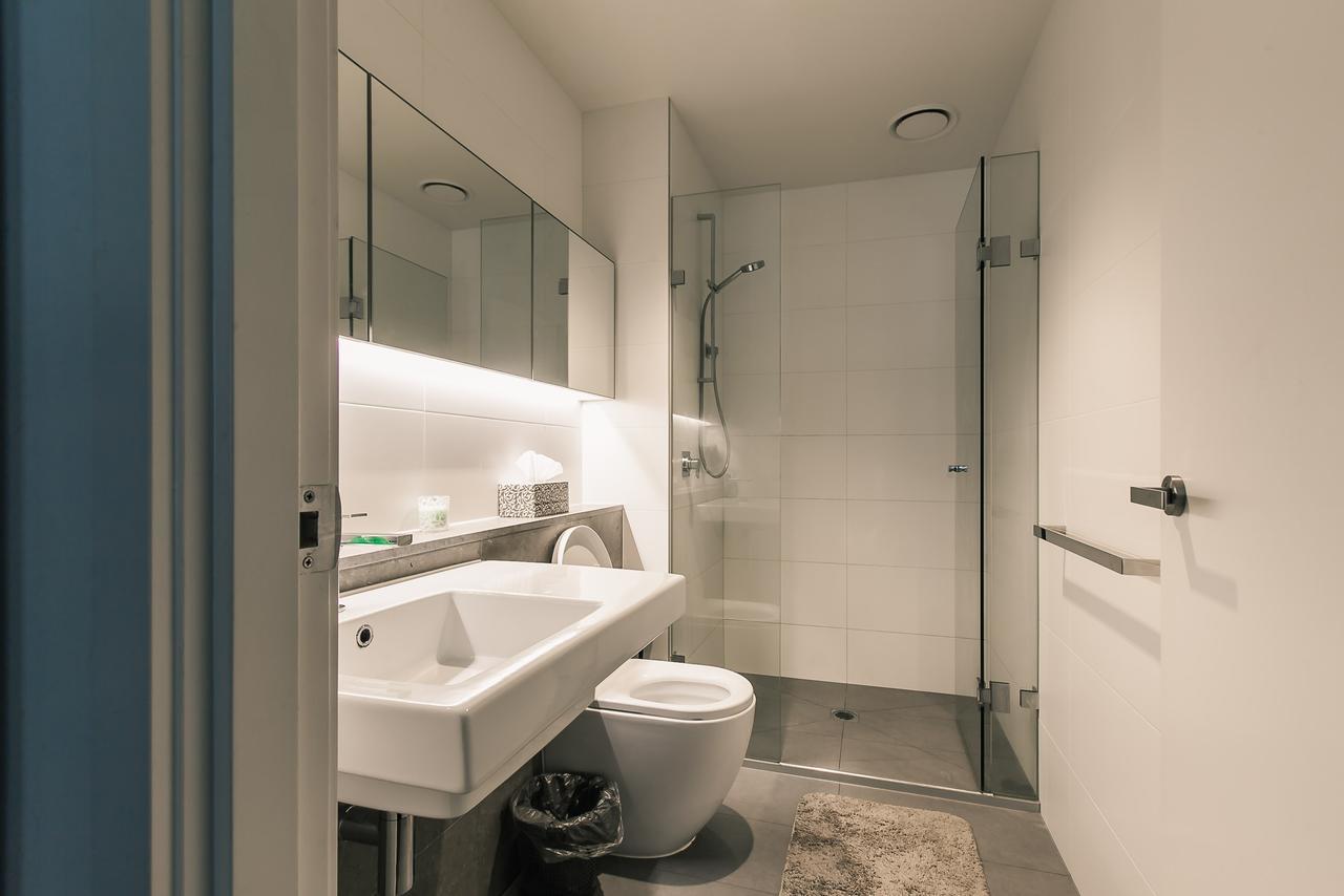 The William Suites Мелбърн Екстериор снимка