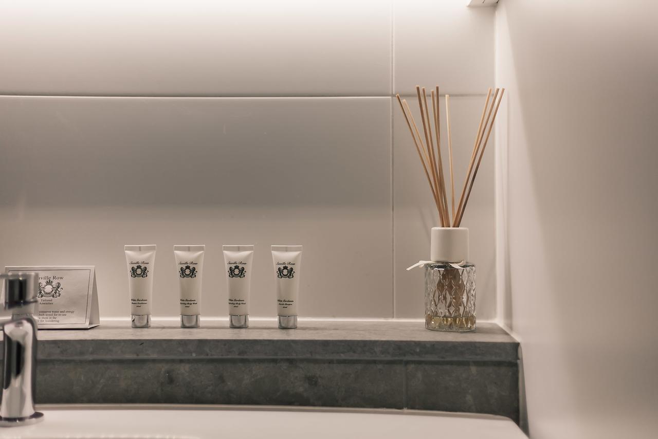 The William Suites Мелбърн Екстериор снимка