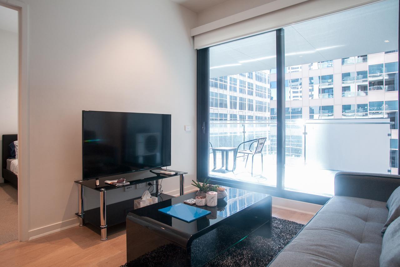 The William Suites Мелбърн Екстериор снимка